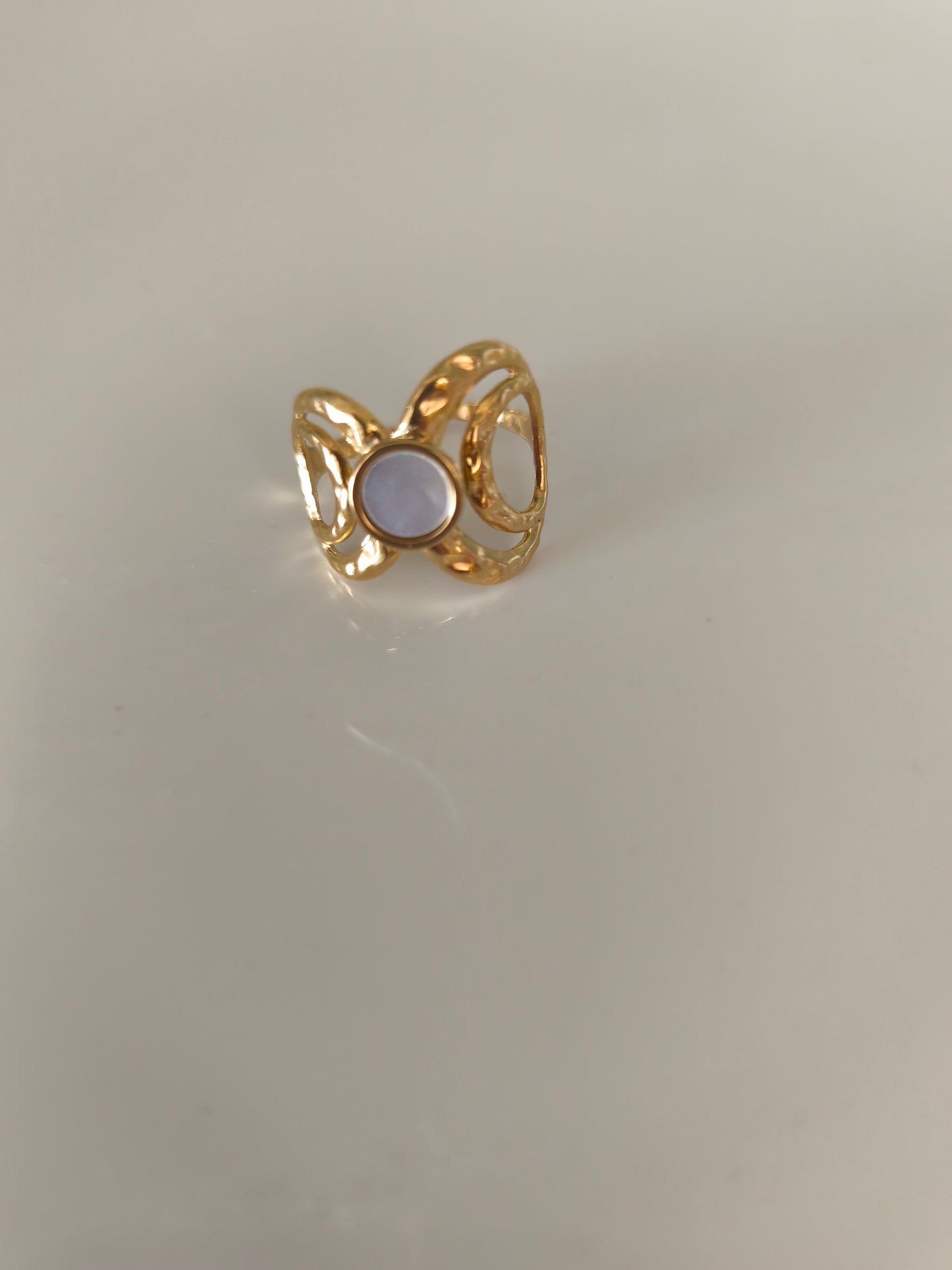 Bague Anne pierre naturelle blanc